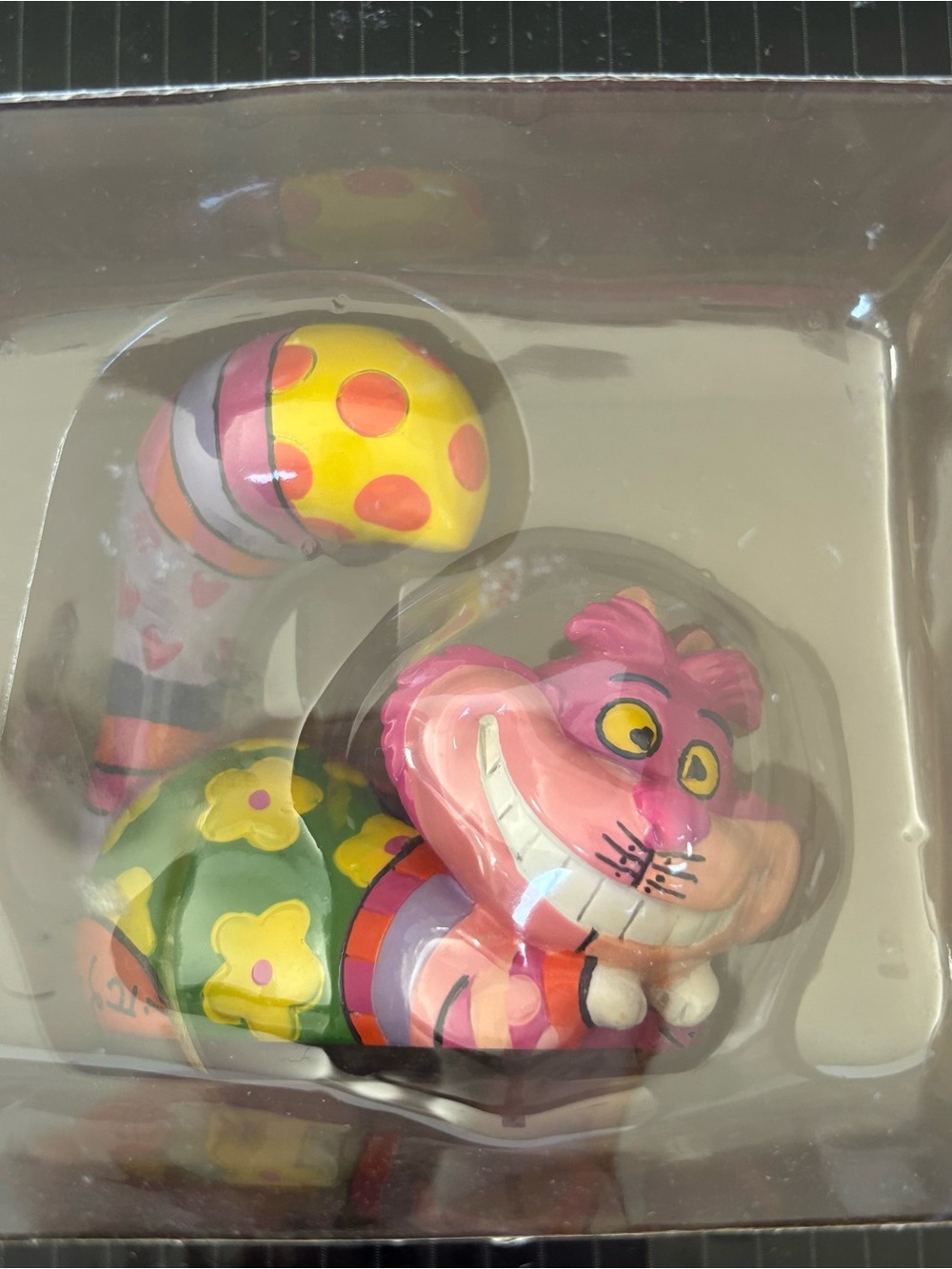 Disney Britto Cheshire Cat Small Figurine Alice in Wonderland Enesco 4026293 NIB - Picture 3 of 7